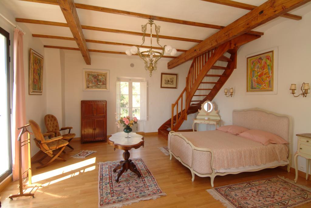 Pavillon De Beauregard Bed and Breakfast Aix-en-Provence Rum bild